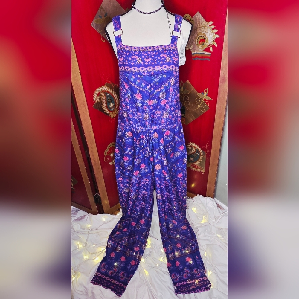 💎Blue Boheme💎 Purple and Pink Floral Paisely Jumpsuit| M| NWT